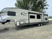 used Travel Trailers Keystone RV  for sale, in Harrisburg, OR Thumbnail 2