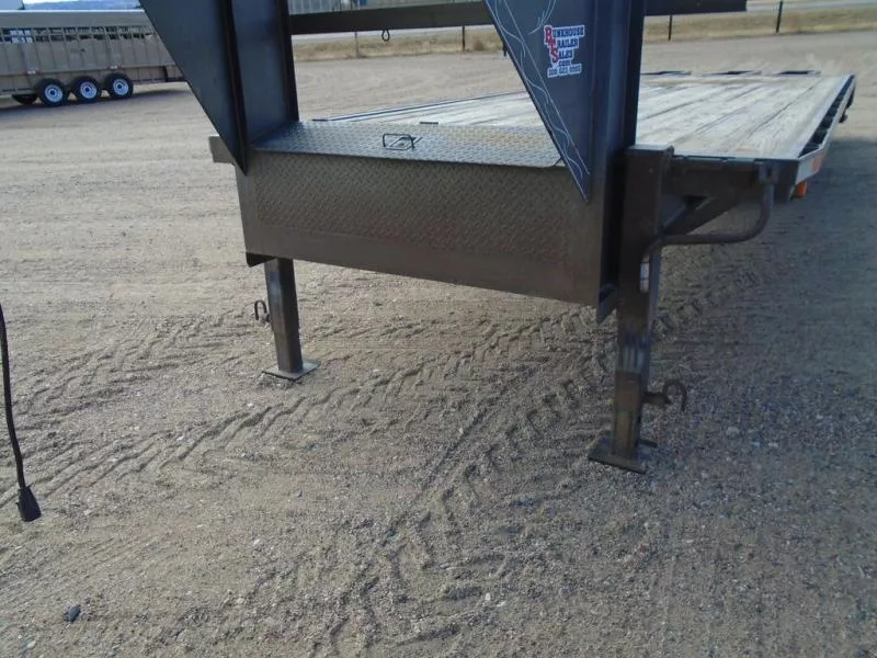 used Equipment / Flatbed Trailers PJ Trailers  for sale, in Scottsbluff, NE Thumbnail 6