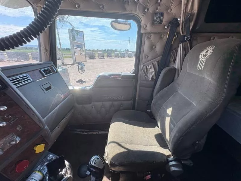 used Other Trucks Kenworth  for sale, in Scottsbluff, NE Thumbnail 14