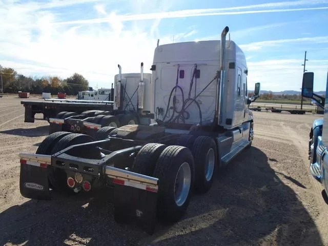 used Other Trucks Freightliner  for sale, in Scottsbluff, NE Thumbnail 3