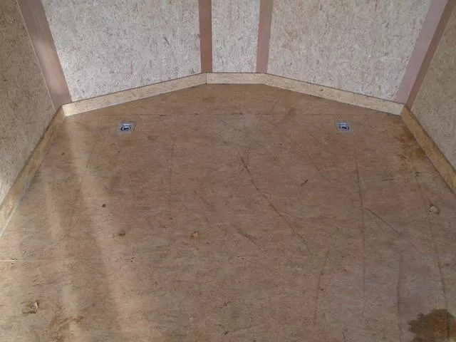 used Cargo (Enclosed) Trailers Wells Cargo  for sale, in Scottsbluff, NE Thumbnail 9