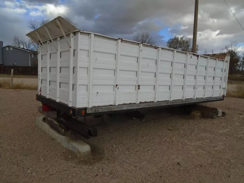 used Grain Semi Trailers Assembled  for sale, in Scottsbluff, NE Thumbnail 2