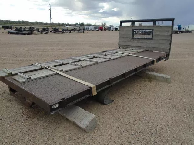 used Equipment / Flatbed Trailers Assembled  for sale, in Scottsbluff, NE Thumbnail 2