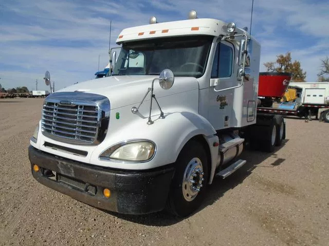 used Other Trucks Freightliner  for sale, in Scottsbluff, NE Thumbnail 2