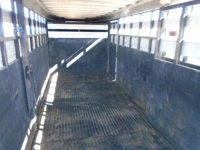 used Stock / Stock Combo Trailers Logan Coach  for sale, in Scottsbluff, NE Thumbnail 12