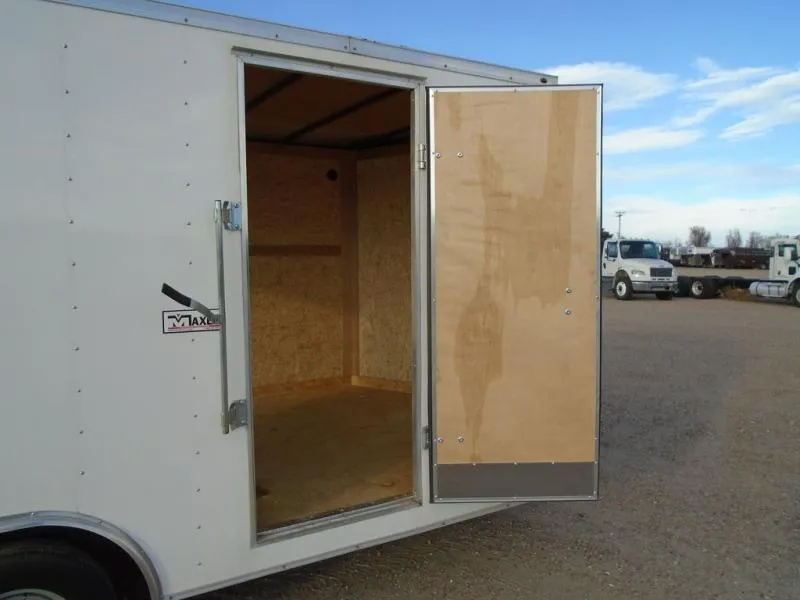 used Cargo (Enclosed) Trailers Wells Cargo  for sale, in Scottsbluff, NE Thumbnail 13