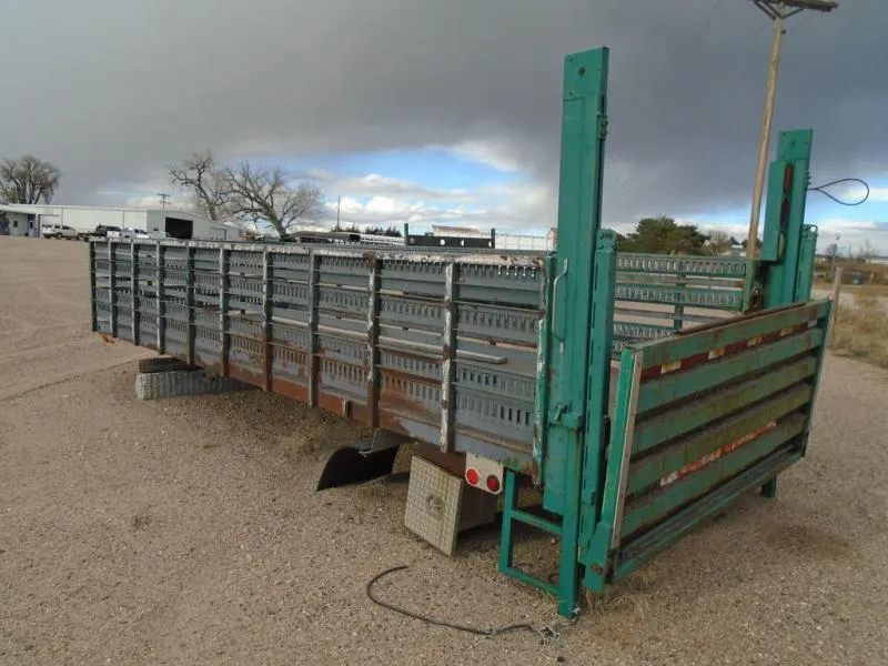 used Equipment / Flatbed Trailers Assembled  for sale, in Scottsbluff, NE Thumbnail 3