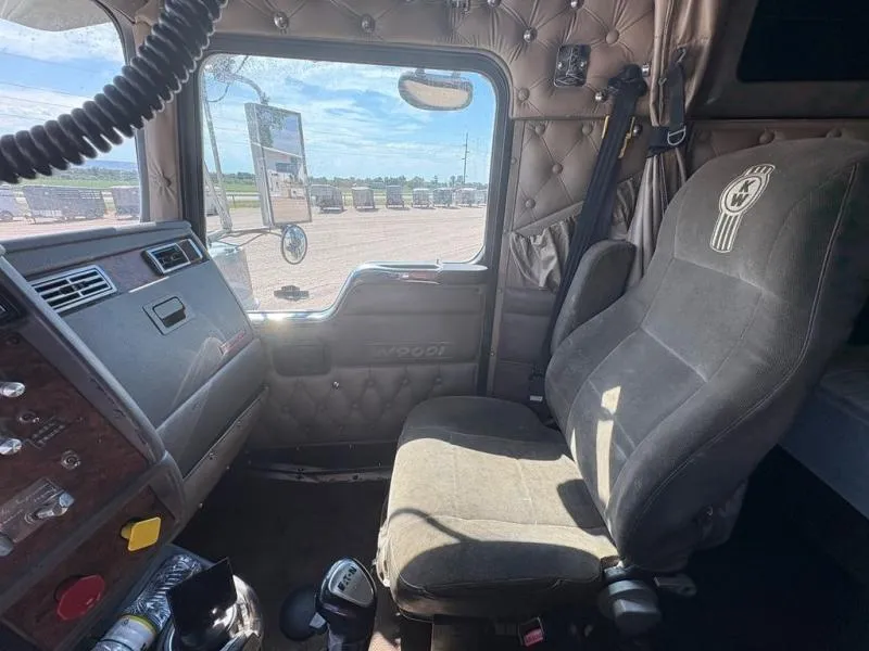 used Other Trucks Kenworth  for sale, in Scottsbluff, NE Thumbnail 14