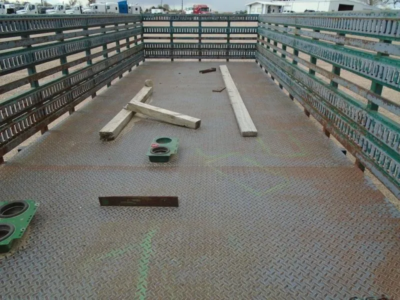 used Equipment / Flatbed Trailers Assembled  for sale, in Scottsbluff, NE Thumbnail 5
