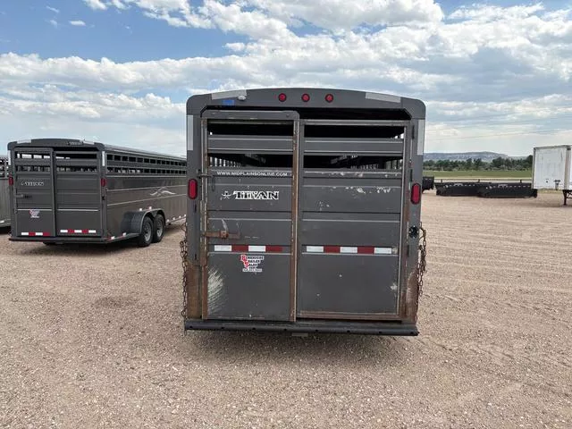 used Stock / Stock Combo Trailers Titan Trailer  for sale, in Scottsbluff, NE Thumbnail 4