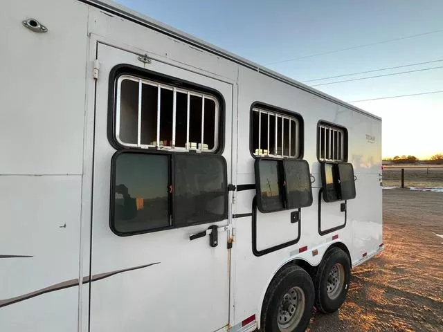 used Horse Trailers Titan Trailers  for sale, in Scottsbluff, NE Thumbnail 32