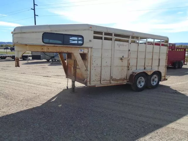 used Stock / Stock Combo Trailers Diamond D  for sale, in Scottsbluff, NE Thumbnail 2