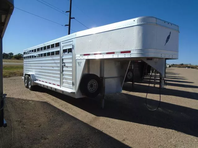 used Stock / Stock Combo Trailers Featherlite  for sale, in Scottsbluff, NE Thumbnail 2