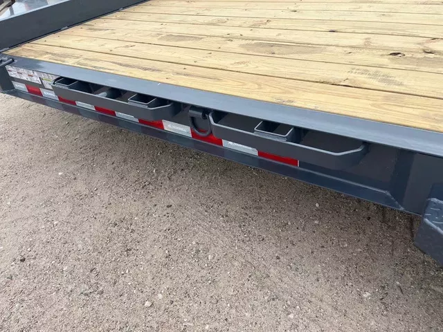 Trailer Image