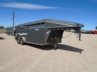 2009 Delta Trailers 6.8 X 20 GN Stock Trailer