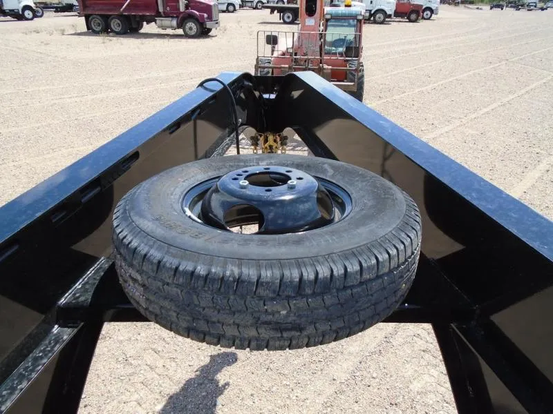 new Equipment / Flatbed Trailers Iron Bull  for sale, in Scottsbluff, NE Thumbnail 47