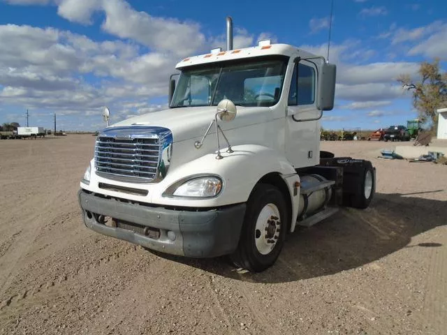 used Other Freightliner  for sale, in Scottsbluff, NE Thumbnail 2