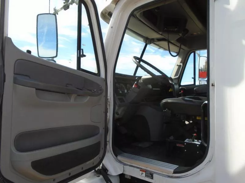 used Other Trucks Freightliner  for sale, in Scottsbluff, NE Thumbnail 6