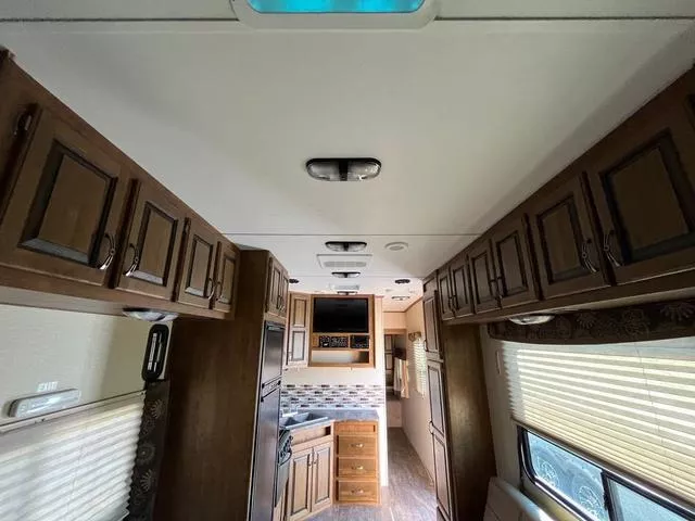 used Toy Haulers CrossRoads RV  for sale, in Scottsbluff, NE Thumbnail 28
