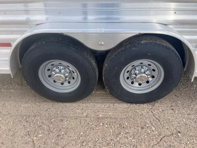 new Stock / Stock Combo Trailers Logan Coach  for sale, in Scottsbluff, NE Thumbnail 15