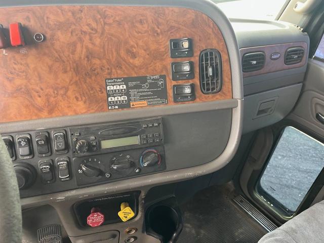 used Other Trucks Peterbilt  for sale, in Scottsbluff, NE Thumbnail 8