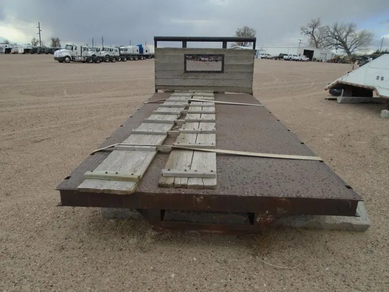 used Equipment / Flatbed Trailers Assembled  for sale, in Scottsbluff, NE Thumbnail 3