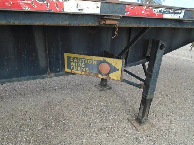 used Equipment / Flatbed Trailers Transcraft  for sale, in Scottsbluff, NE Thumbnail 11
