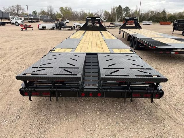 new Equipment / Flatbed Trailers Iron Bull  for sale, in Scottsbluff, NE Thumbnail 4