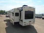 used Fifth Wheel Trailers Keystone RV  for sale, in Scottsbluff, NE Thumbnail 2