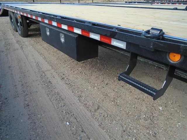 new Equipment / Flatbed Trailers Iron Bull  for sale, in Scottsbluff, NE Thumbnail 15