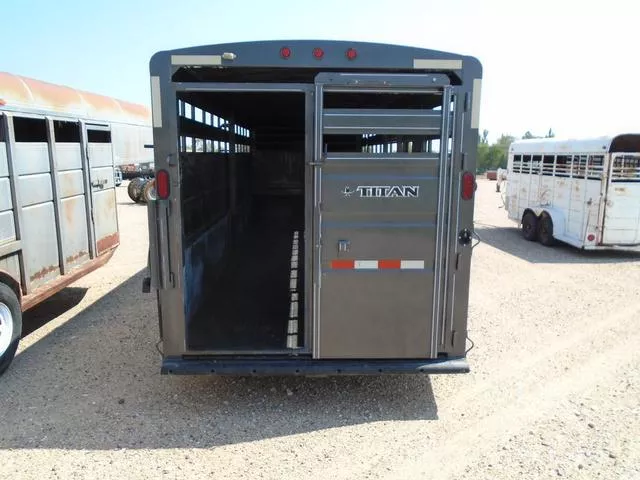 used Stock / Stock Combo Trailers Titan Trailer  for sale, in Scottsbluff, NE Thumbnail 4