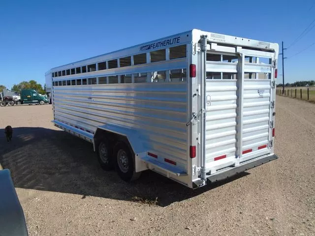 used Stock / Stock Combo Trailers Featherlite  for sale, in Scottsbluff, NE Thumbnail 5