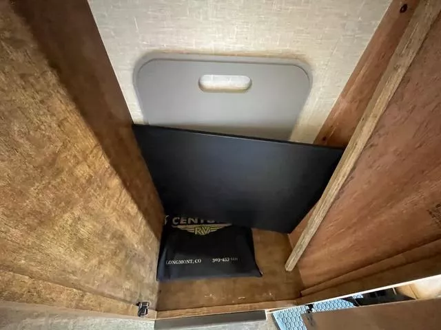 used Toy Haulers CrossRoads RV  for sale, in Scottsbluff, NE Thumbnail 37