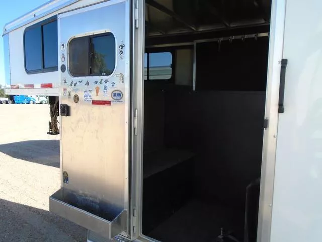 used Stock / Stock Combo Trailers Logan Coach  for sale, in Scottsbluff, NE Thumbnail 7