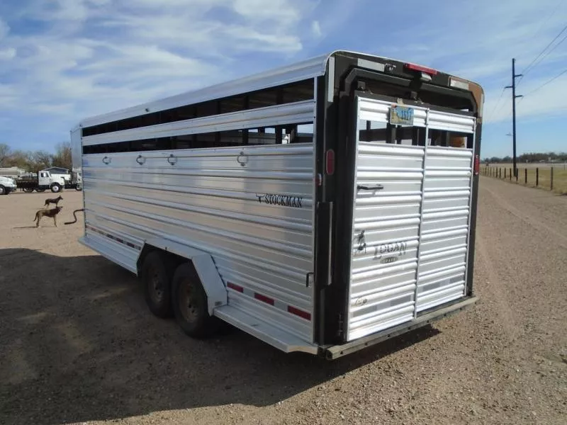 used Stock / Stock Combo Trailers Logan Coach  for sale, in Scottsbluff, NE Thumbnail 6