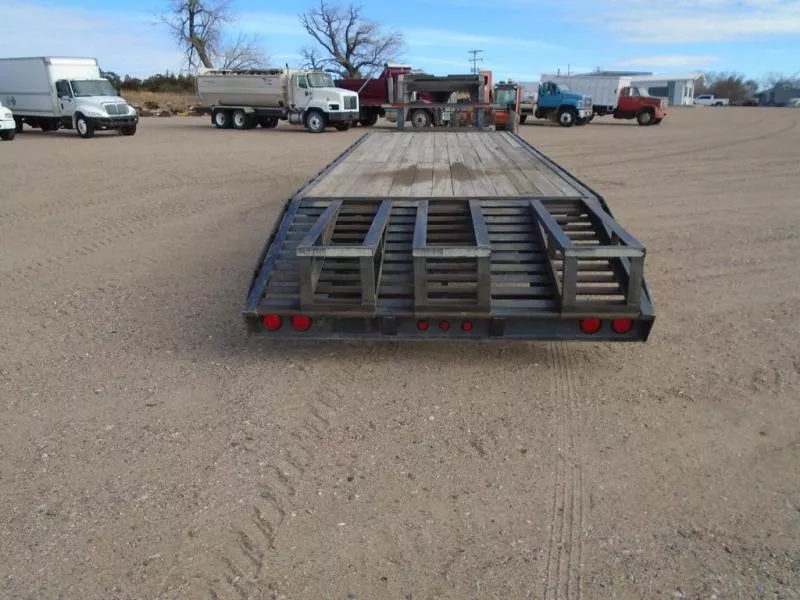 used Equipment / Flatbed Trailers PJ Trailers  for sale, in Scottsbluff, NE Thumbnail 3