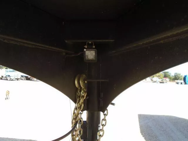 used Stock / Stock Combo Trailers Logan Coach  for sale, in Scottsbluff, NE Thumbnail 26