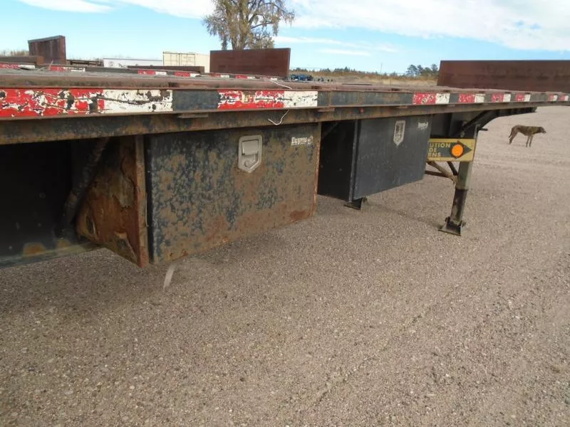 used Equipment / Flatbed Trailers Transcraft  for sale, in Scottsbluff, NE Thumbnail 8