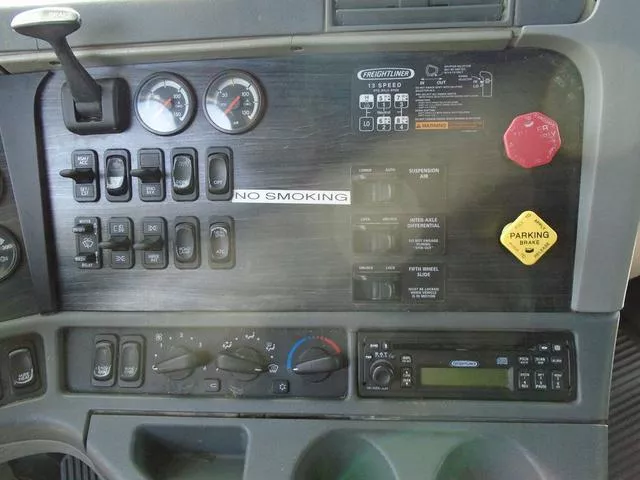 used Other Trucks Freightliner  for sale, in Scottsbluff, NE Thumbnail 11