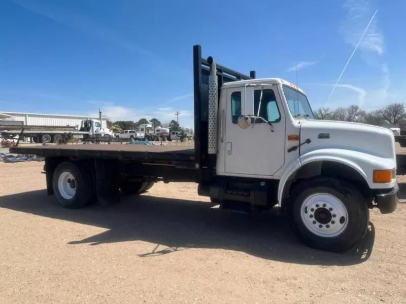 used Flatbed Semi Trailers International  for sale, in Scottsbluff, NE Thumbnail 2