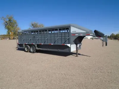 2018 Swift Built 6.8 X 24 Full Top Stock Trailer