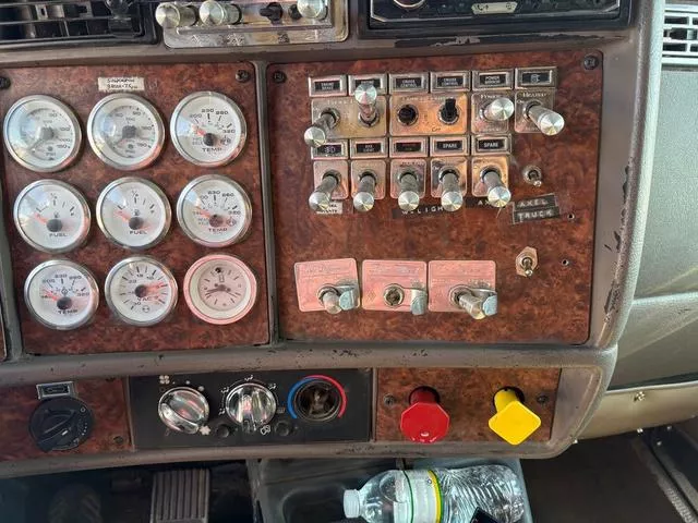 used Other Trucks Kenworth  for sale, in Scottsbluff, NE Thumbnail 12