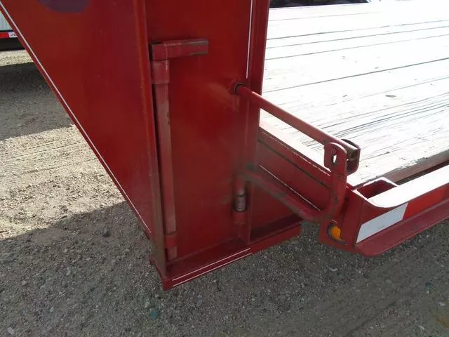 used Equipment / Flatbed Trailers Titan Trailer  for sale, in Scottsbluff, NE Thumbnail 6