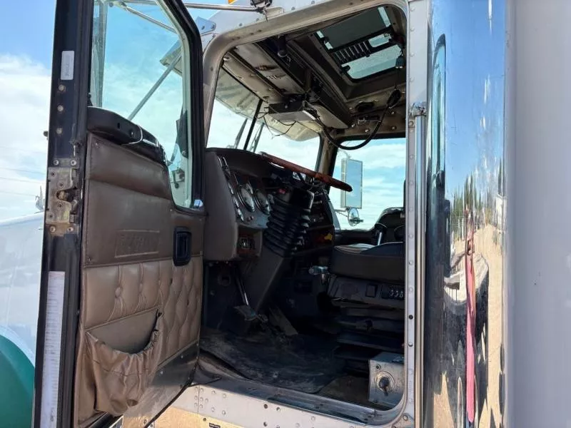 used Other Trucks Kenworth  for sale, in Scottsbluff, NE Thumbnail 7