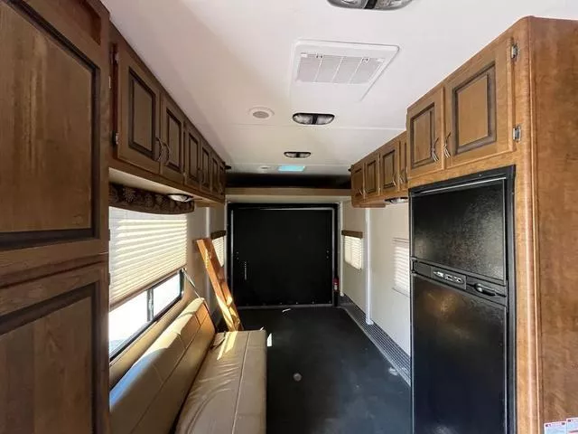 used Toy Haulers CrossRoads RV  for sale, in Scottsbluff, NE Thumbnail 7