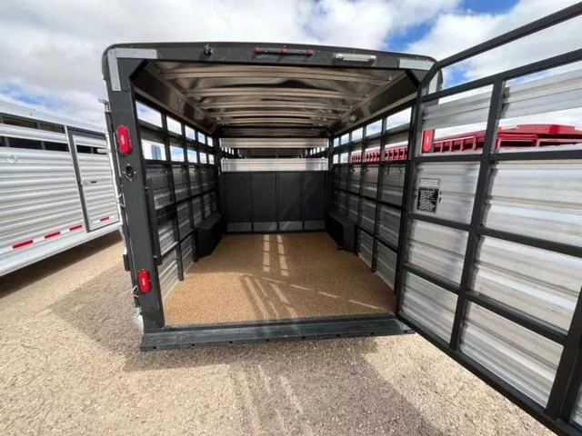 new Stock / Stock Combo Trailers Logan Coach  for sale, in Scottsbluff, NE Thumbnail 18