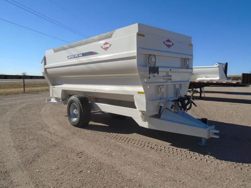 2026 Kuhn Knight BTC 163T 4 Auger TMR Mixer Trailer 