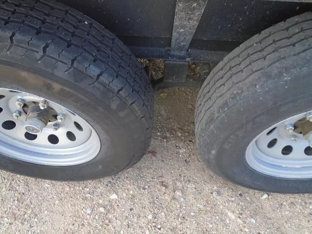 used Equipment / Flatbed Trailers Kaufman Trailers  for sale, in Scottsbluff, NE Thumbnail 7