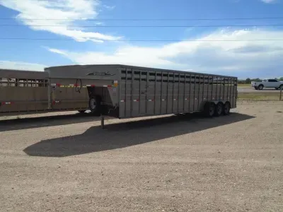 2026 Titan Trailer 6.8 X 32' Triple Axle Stock Trailer