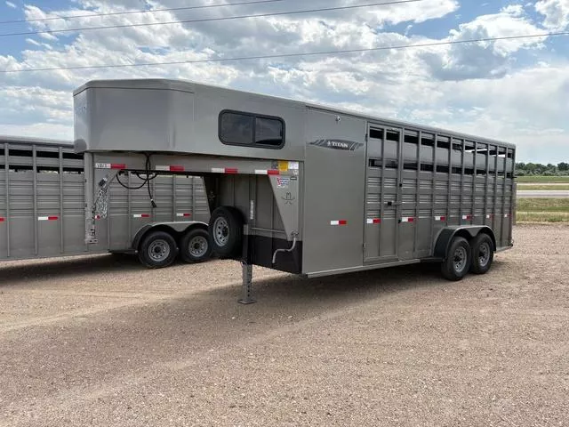 2025 Titan Trailers 6.8 X 20' Stock Combo 